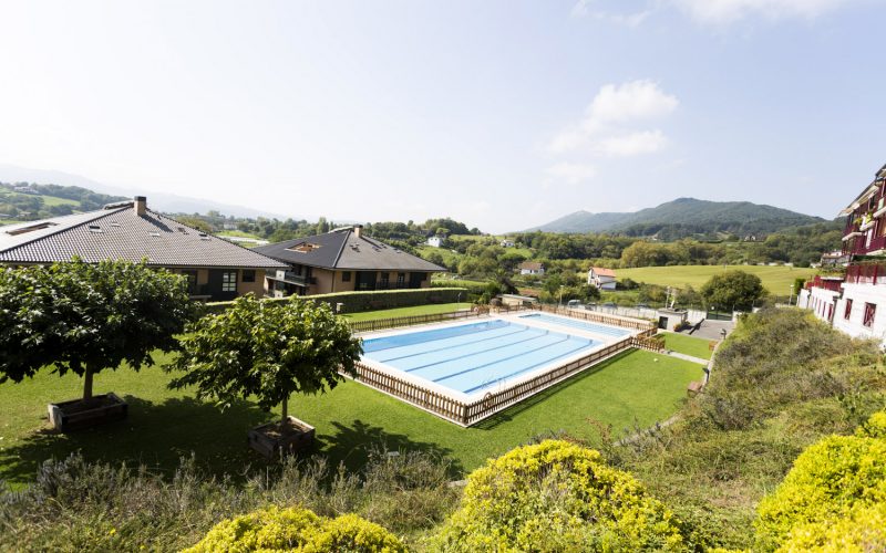 piso en alquiler en labreder con piscina