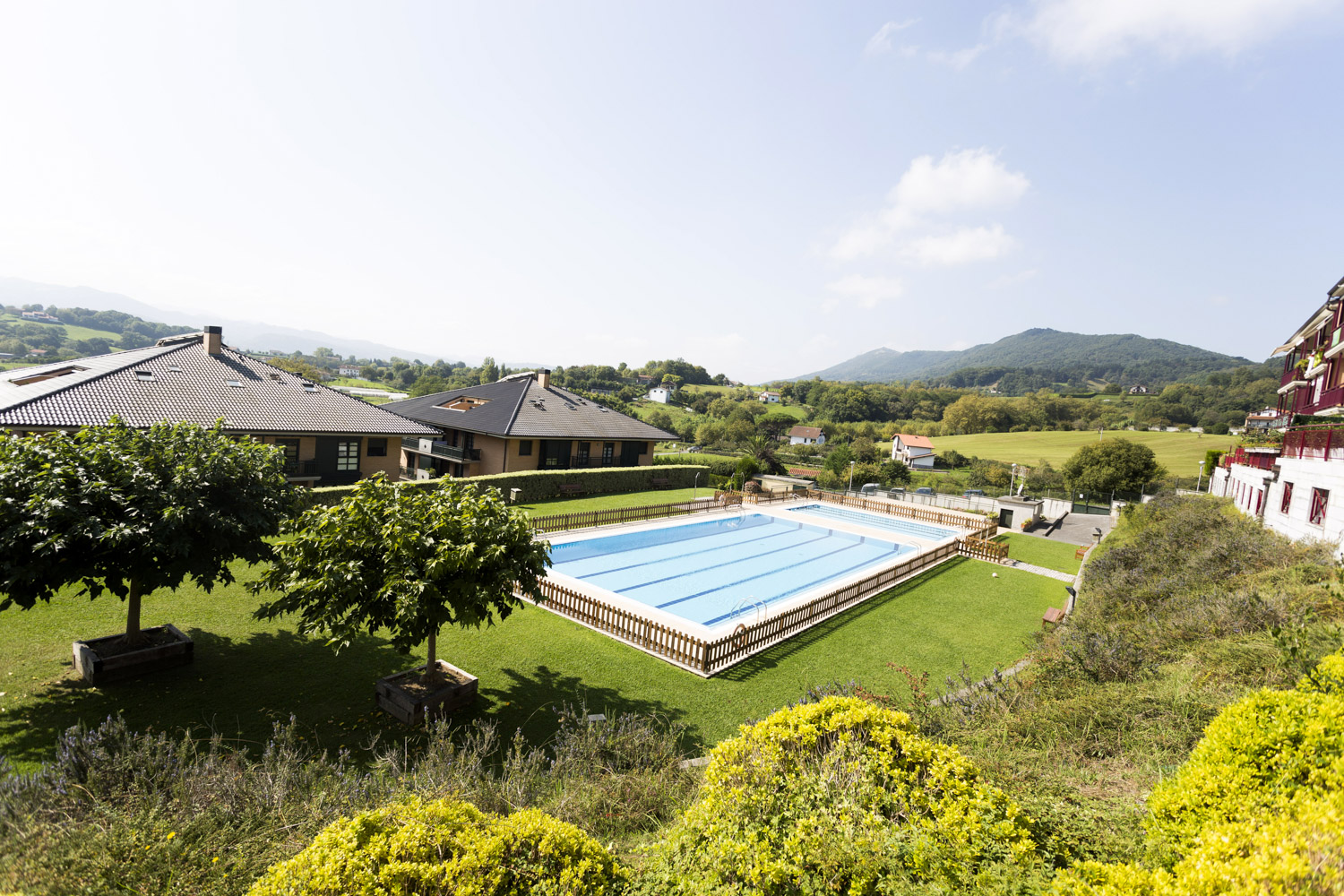 piso-alquiler-labreder-piscina